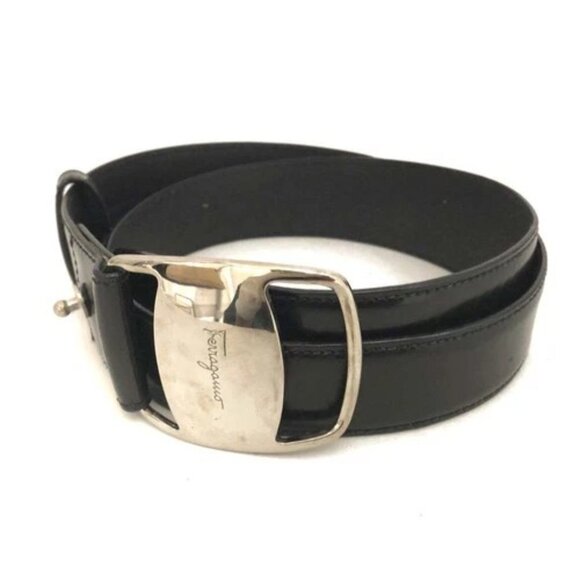 Salvatore Ferragamo Patent Leather Belts for Women for sale  Salvatore Ferragamo Vara Patent Leather 82cm Belt Black/2BK0130